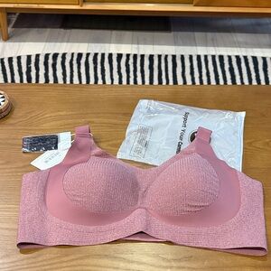 Wireless FORLEST Mauve Bra